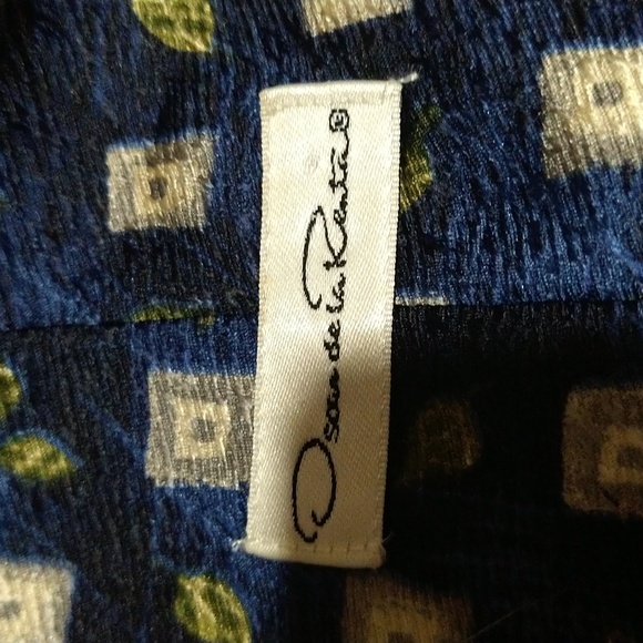 Oscar de la Renta blue and tan square pattern tie 100% Italian silk - Picture 5 of 7